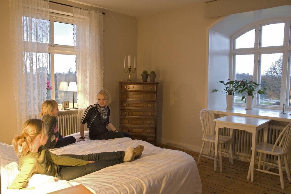 Хостел Blaesinge Gard Kullabygden Jonstorp Экстерьер фото